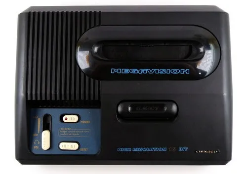 Megavision, console preto de 16 bits da Dynacom com letreiro azul